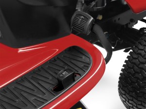 trattorino tagliaerba pedale